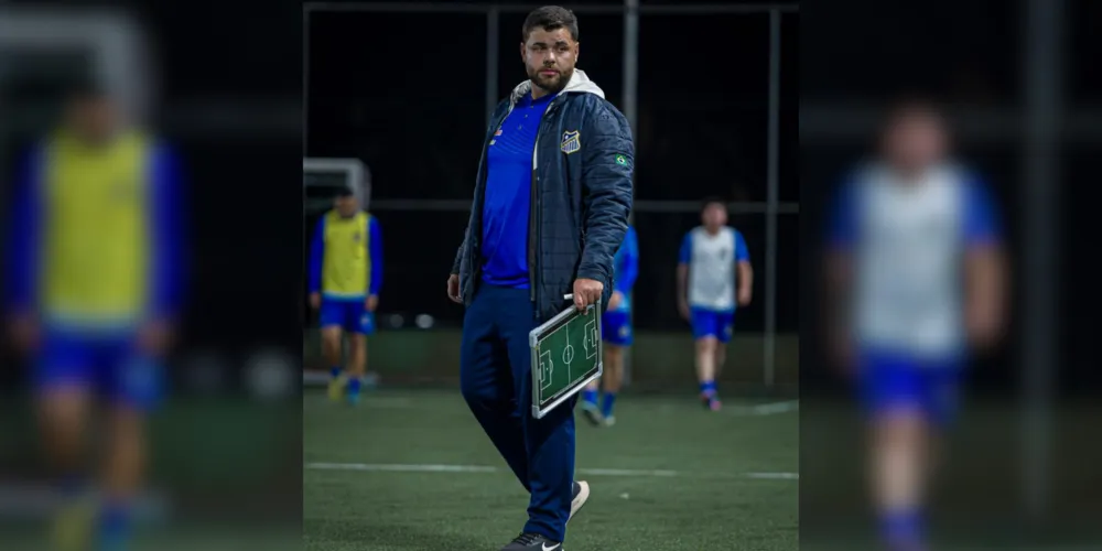 Técnico Gustavo Mendes