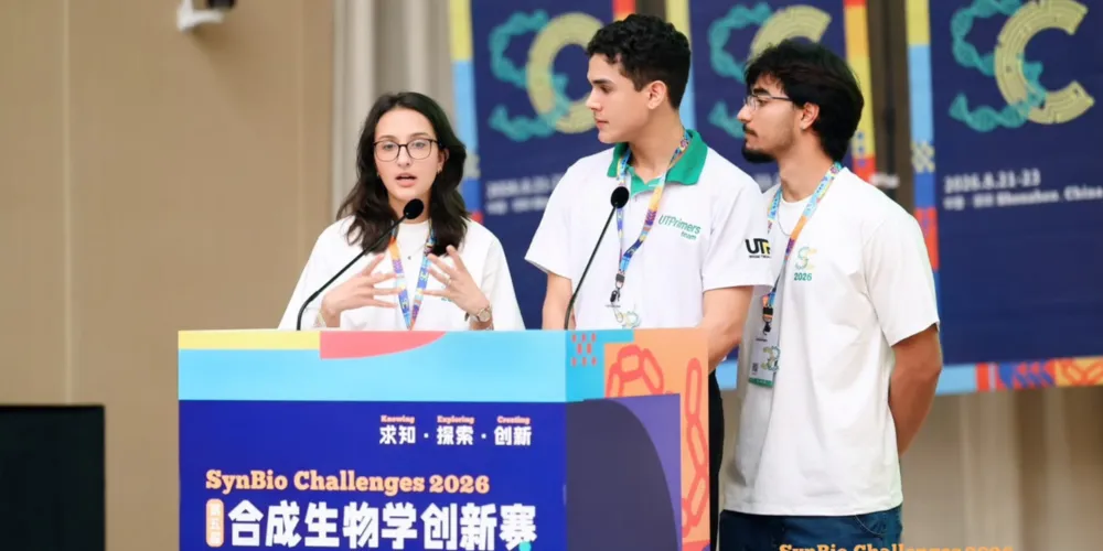 Ana Carla Thomassewski, Celso Luiz Fernandes Diniz e Heitor Santos Berenguer representaram a UTFPR Ponta Grossa nesta competição