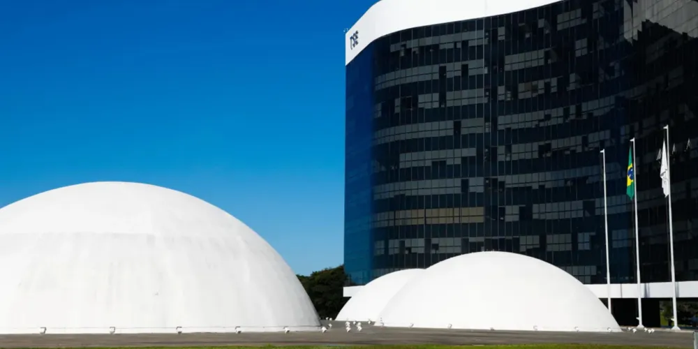 Fachada do prédio do TSE (Tribunal Superior Eleitoral)
