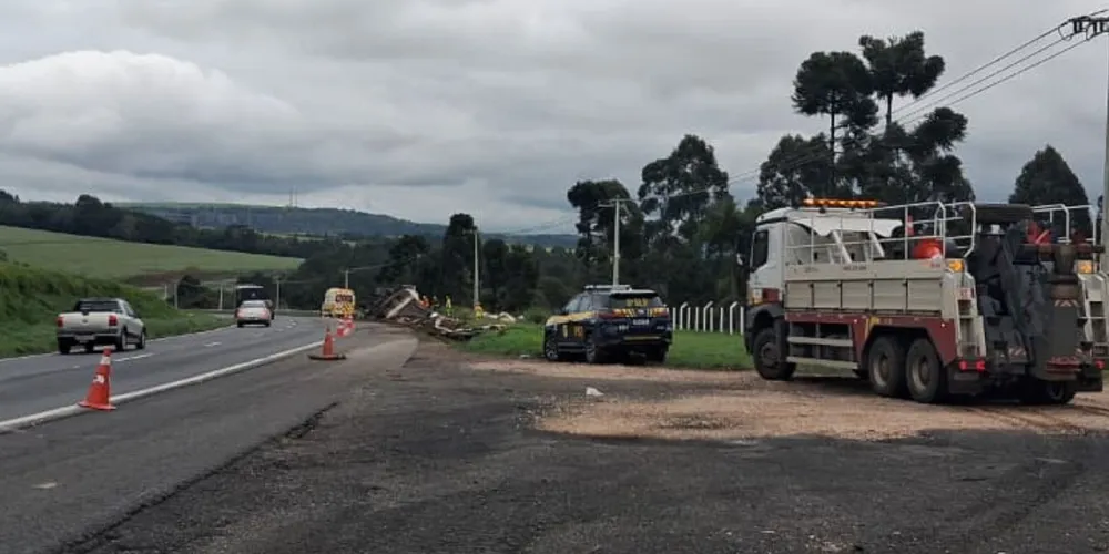 O condutor entrou em óbito ainda no local