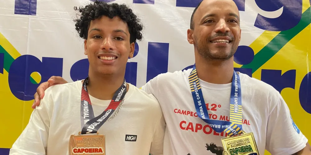 Kauê Eduardo Caldeira Alves e Caio Kalil Caldeira Alves, campeões mundiais de capoeira