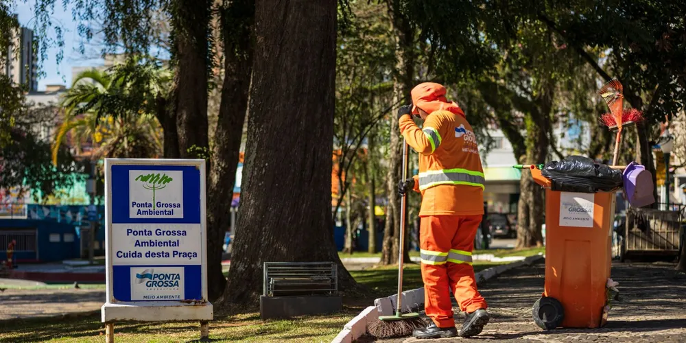 A ação incentiva o apoio e acolhimento aos trabalhadores da limpeza urbana