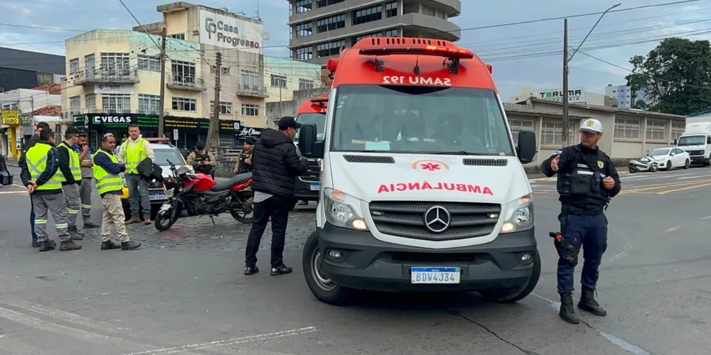 Colisão ocorreu na rotatória