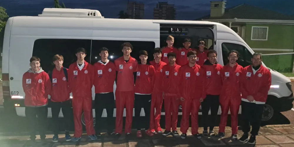 Equipe sub-15 da Liga Desportiva de Ponta Grossa (LDPG)