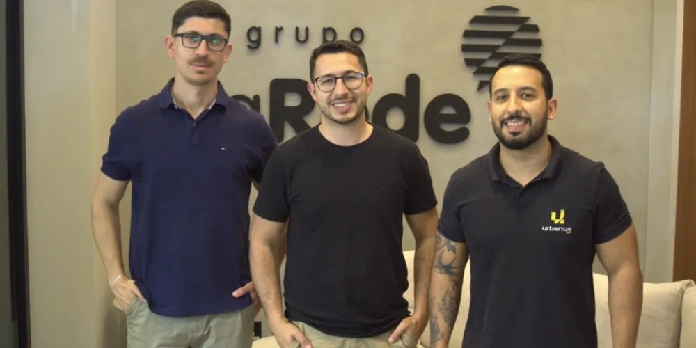 Victor Hugo Petrini, Bruno Silveira e Alison Silva são sócios da Urbanus Mobilidade Elétrica