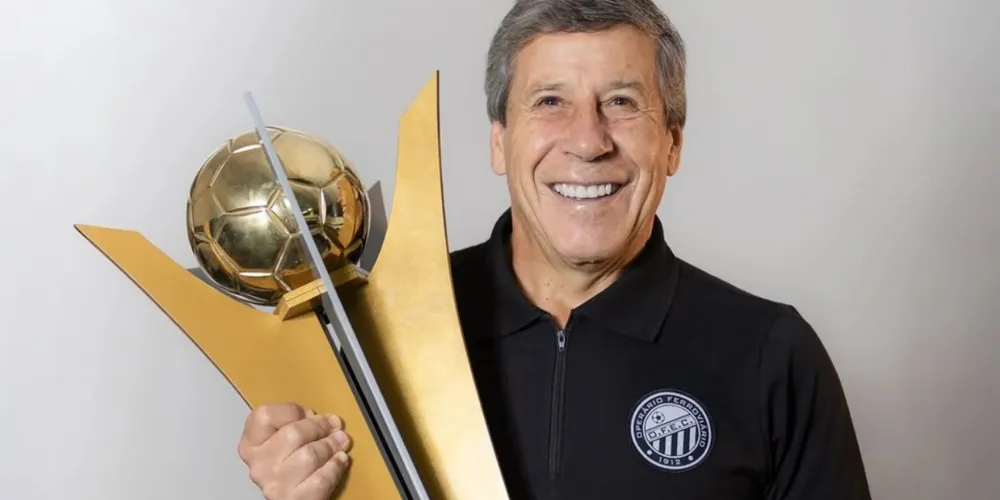Álvaro Góes convoca a torcida para os próximos jogos pelo Brasileirão Série B