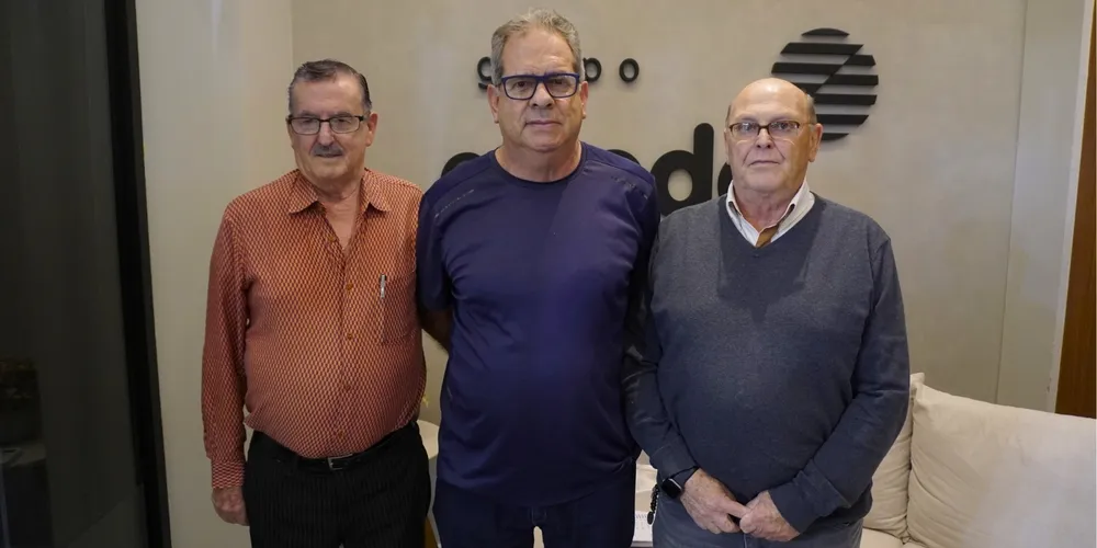 Ubiraci Messias, Walter José de Souza (presidente da UMB) e Eduardo da Mata