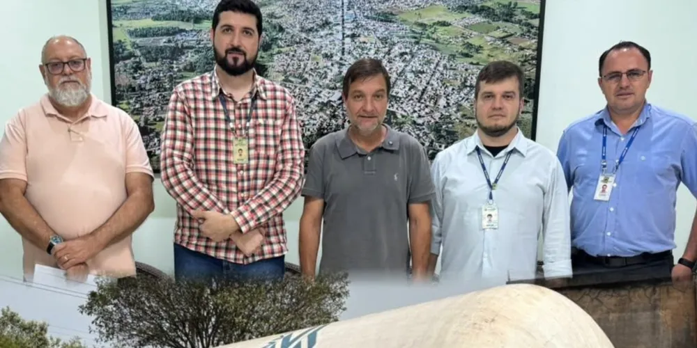 Encontro entre Prefeitura e Sanepar teve como objetivo discutir soluções para ampliar e melhorar o abastecimento de água em Curiúva