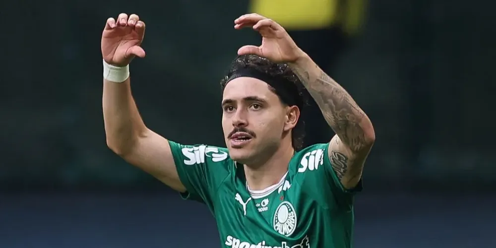Maurício foi o autor do primeiro gol da partida