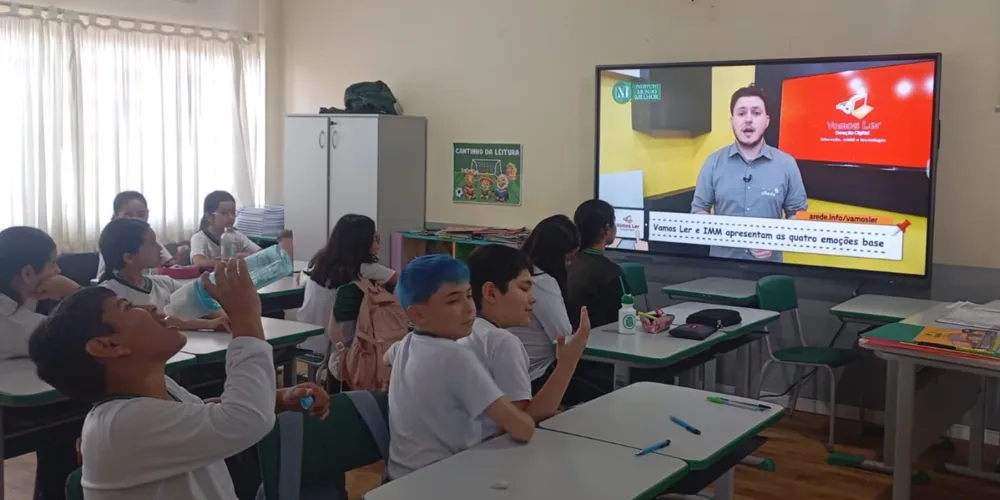 Conteúdo audiovisual leovu importantes informações à sala de aula