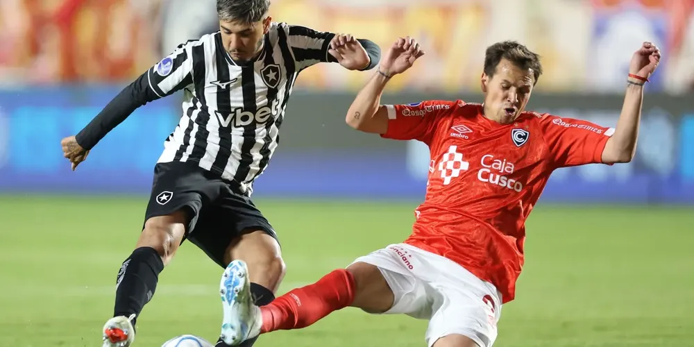O jogo de volta acontece na próxima quinta (20), no estádio Nilton Santos, no Rio de Janeiro.