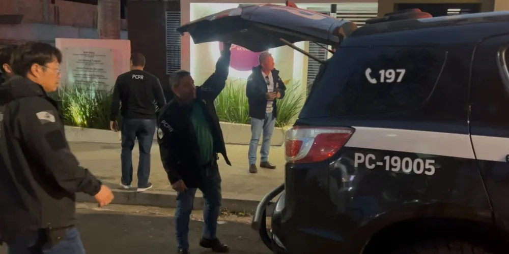 As duas mulheres e as três crianças foram encaminhadas à rede de proteção para receber atendimento