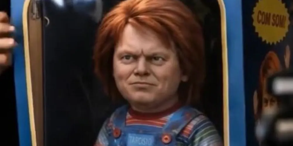 Deputado usou inteligência artificial para fundir imagem de Tarcísio com boneco "Chucky"