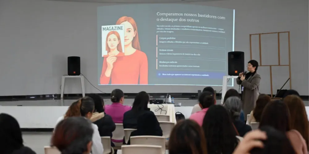 Evento teve como tema "O Impacto das Redes Sociais no Nosso Dia a Dia"