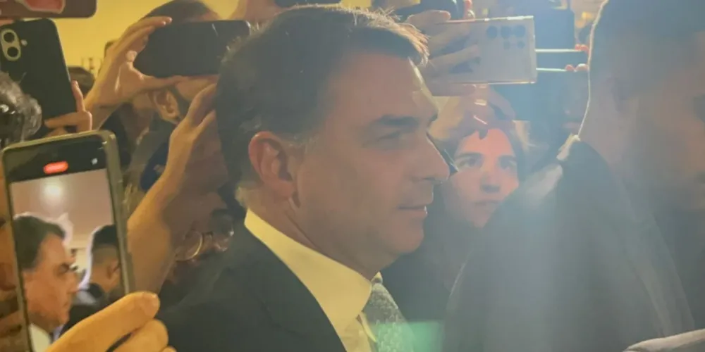 Flávio Bolsonaro (PL-RJ)
