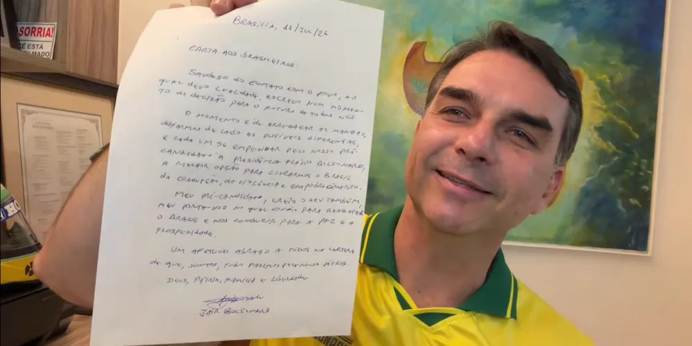 O senador e pré-candidato à Presidência Flávio Bolsonaro (PL)