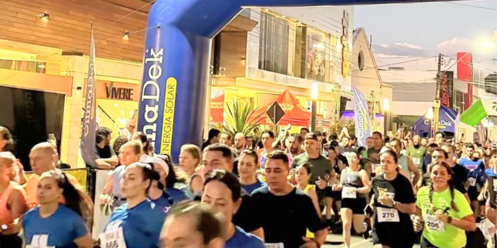Registro da 3ª Corrida da Felicidade Night Run em Irati
