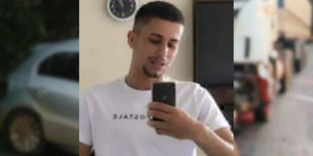 O jovem morreu na hora. Sepultamento acontece na manhã desta segunda-feira (17).