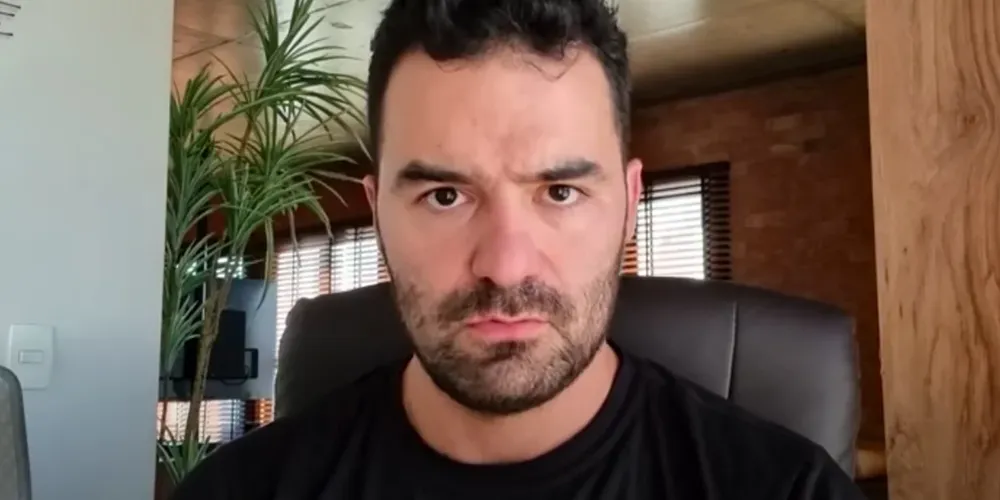 Arthur do Val teve o mandato cassado em maio de 2022 por quebra de decoro parlamentar