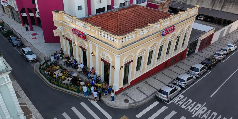 A parceria entre o Grupo aRede e o Botequim Original transformou o espaço em ponto de encontro dos amantes do futebol durante o Mundial