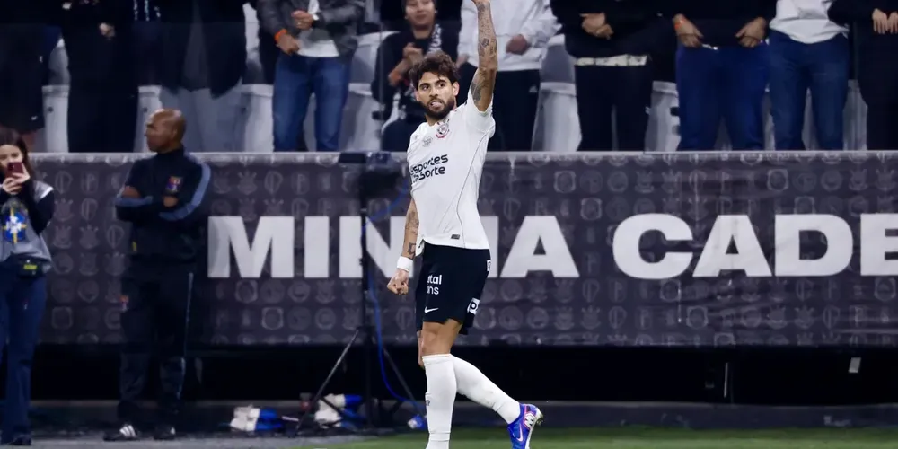 Yuri Alberto comemora o primeiro gol do Corinthians sobre o Remo