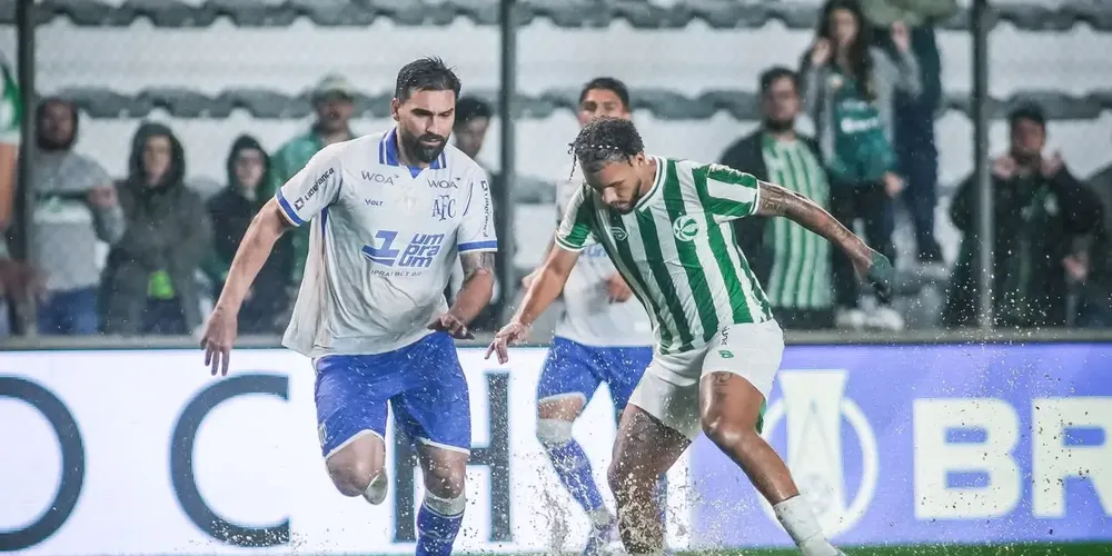 O Avaí, por sua vez, permanece na zona de rebaixamento da Série B