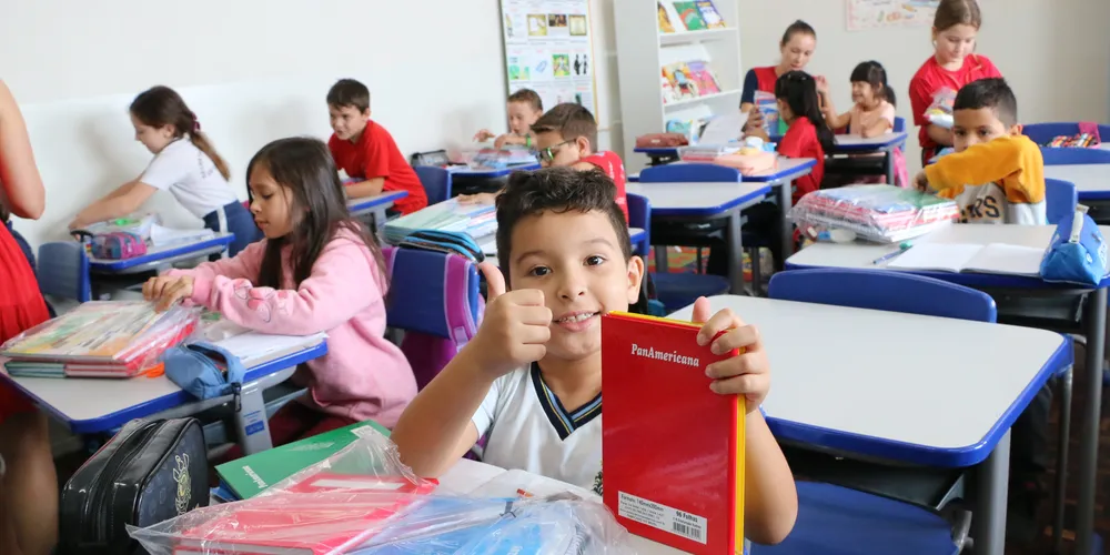 Investimentos na qualidade do ensino e na infraestrutura das escolas colocam Castro em destaque