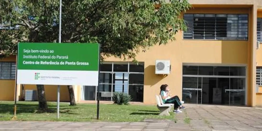 Para concorrer a uma das vagas, o candidato precisa ter concluído o Ensino Médio