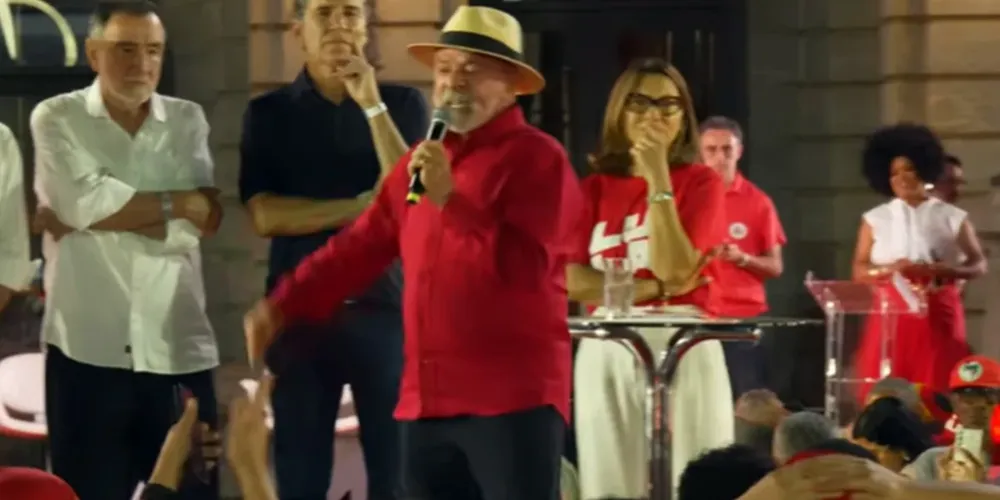 O petista também disse os dois países já iniciaram tratativas para uma reunião entre autoridades da área de comércio.