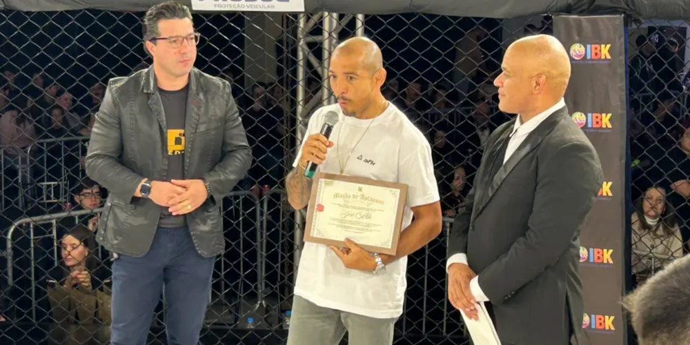 Moção de aplauso foi entregue no evento