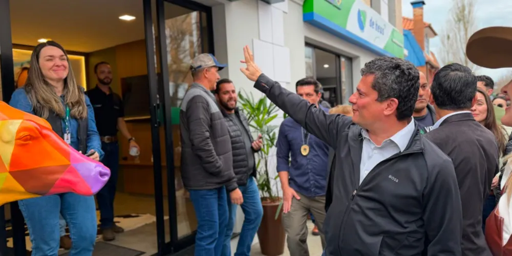Moro prestigia Agroleite e ouve demanda de produtores nesta quinta-feira