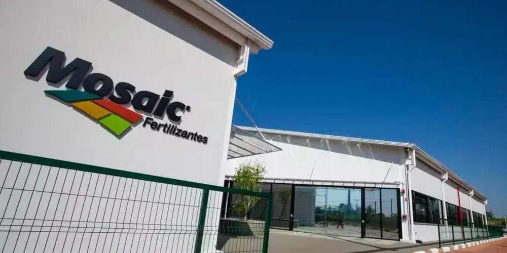 Aplicação de adubos fosfatados no Brasil pode cair até 30% em 2026 em relação à média histórica, aponta estimativa divulgada pela Mosaic