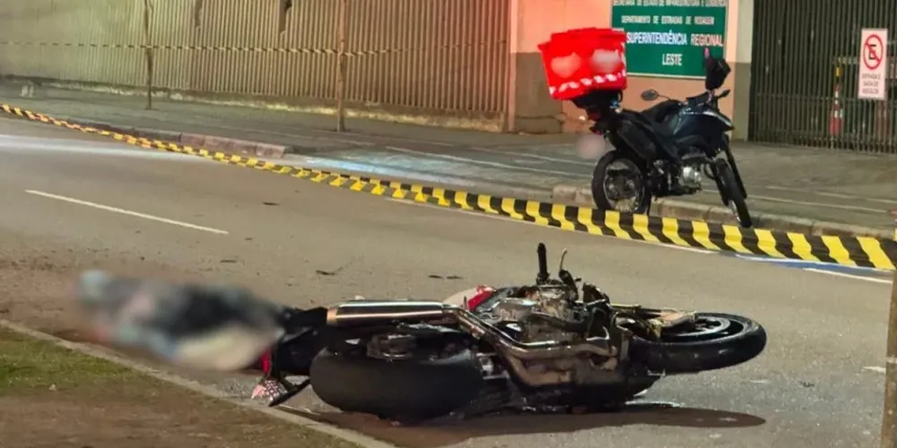 Piloto da moto morreu na hora