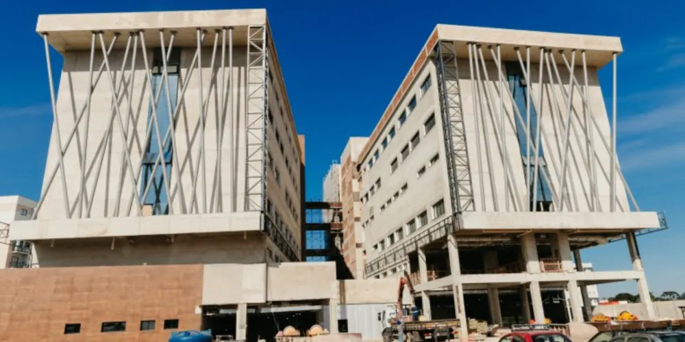 Obra já possui 22 mil metros quadrados de área construída