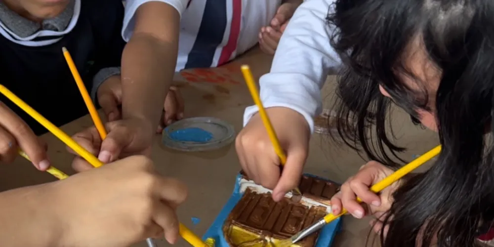 Mais do que produzir peças em cerâmica, a iniciativa fortaleceu o vínculo dos alunos com a história de Campo Largo