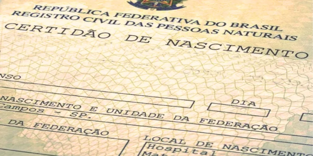 O reconhecimento garante direitos que vão além da inclusão de um nome na certidão de nascimento