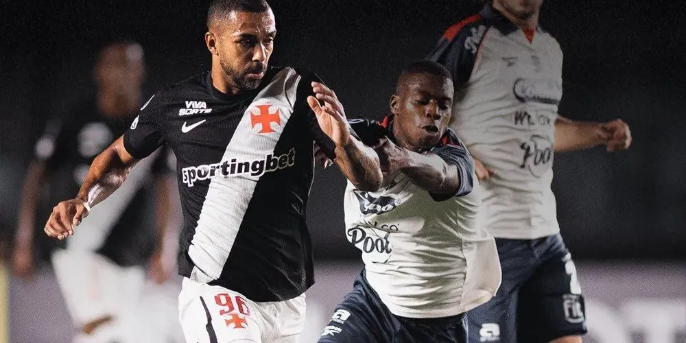 Vasco x Independiente Medellín em jogo da Copa Sul-Americana