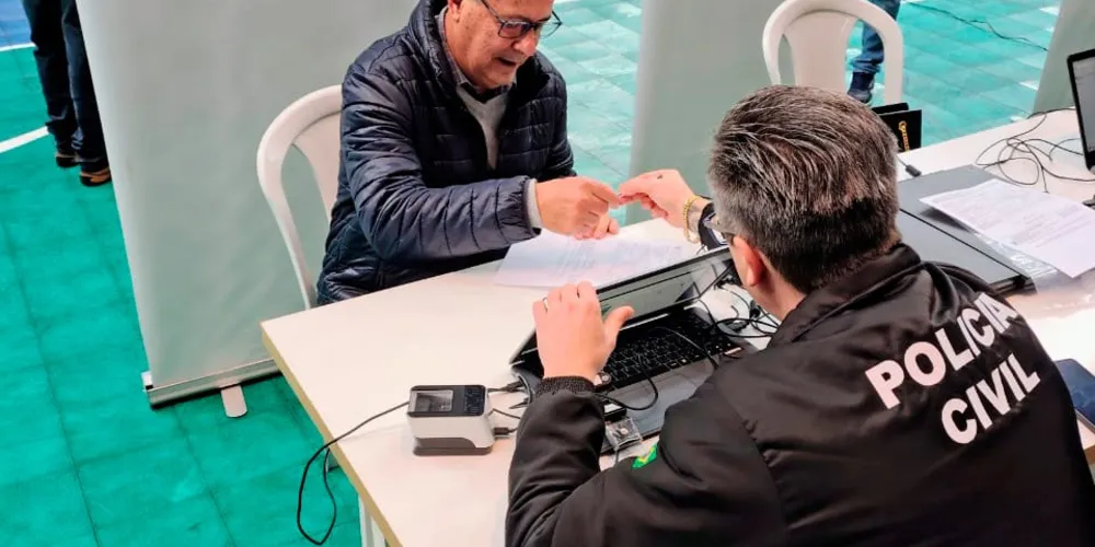 A orientação é que a população compareça com antecedência, já que a distribuição de senhas pode encerrar antes do horário final do evento