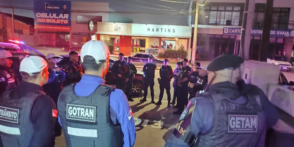 A iniciativa teve como objetivo coibir infrações e crimes de trânsito, reforçando a segurança viária na região.