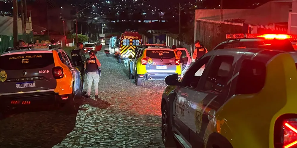 A ocorrência mobilizou a Polícia Militar, Guarda Municipal e o Corpo de Bombeiros.