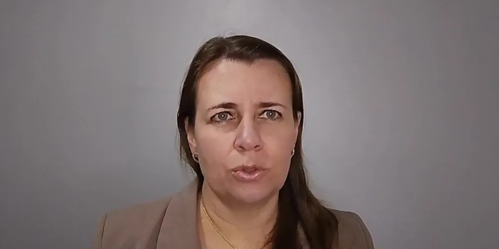 Professora Karin Linete Hornes
