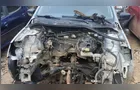 Carro furtado em SC é encontrado sendo desmontado em PG