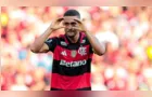 Flamengo vence clássico com Botafogo e segue na cola do líder Palmeiras