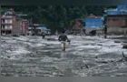 O que se sabe até agora sobre o resgate de vítimas das enchentes no Nepal
