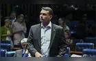 Flávio propõe reduzir poderes do STF e limitar decisões de ministros