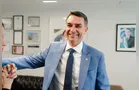 PT aciona TSE contra declarações de Flávio Bolsonaro sobre urna eletrônica