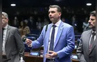 Flávio promete fim da reeleição e reforma política em plano de governo