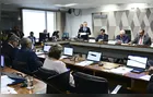 CCJ do Senado aprova PEC que acaba com jornada 6x1