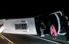 Acidente entre carro e ônibus deixa um morto e 46 feridos na BR-277 em Candói