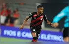 Athletico-PR vence Vitória em casa e abre boa vantagem na Copa do Brasil